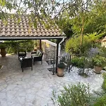 Sarakinatika House